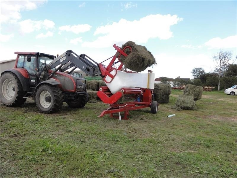 Pomi Wrap 200 - Bale wrapper: picture 4 Pomi Wrap 200 - Bale wrapper: picture 4