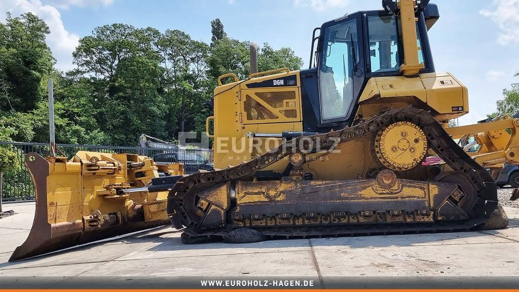 Bulldozer CAT D6N T4 LGP Ripper hydraulische 6-Wege-Verstellung: picture 9