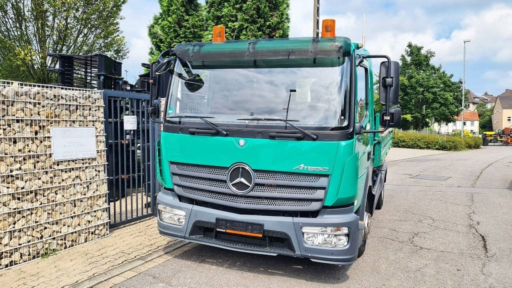 Mercedes-Benz Atego 821, 3-Seiten Meiller, Alubordwände, Kipper - Hook lift truck: picture 2 Mercedes-Benz Atego 821, 3-Seiten Meiller, Alubordwände, Kipper - Hook lift truck: picture 2