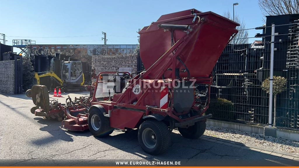 Schell SG 800 Mäher, Diesel 20-40 km/h, hydr. Mähwerk 3m - Mower: picture 3 Schell SG 800 Mäher, Diesel 20-40 km/h, hydr. Mähwerk 3m - Mower: picture 3