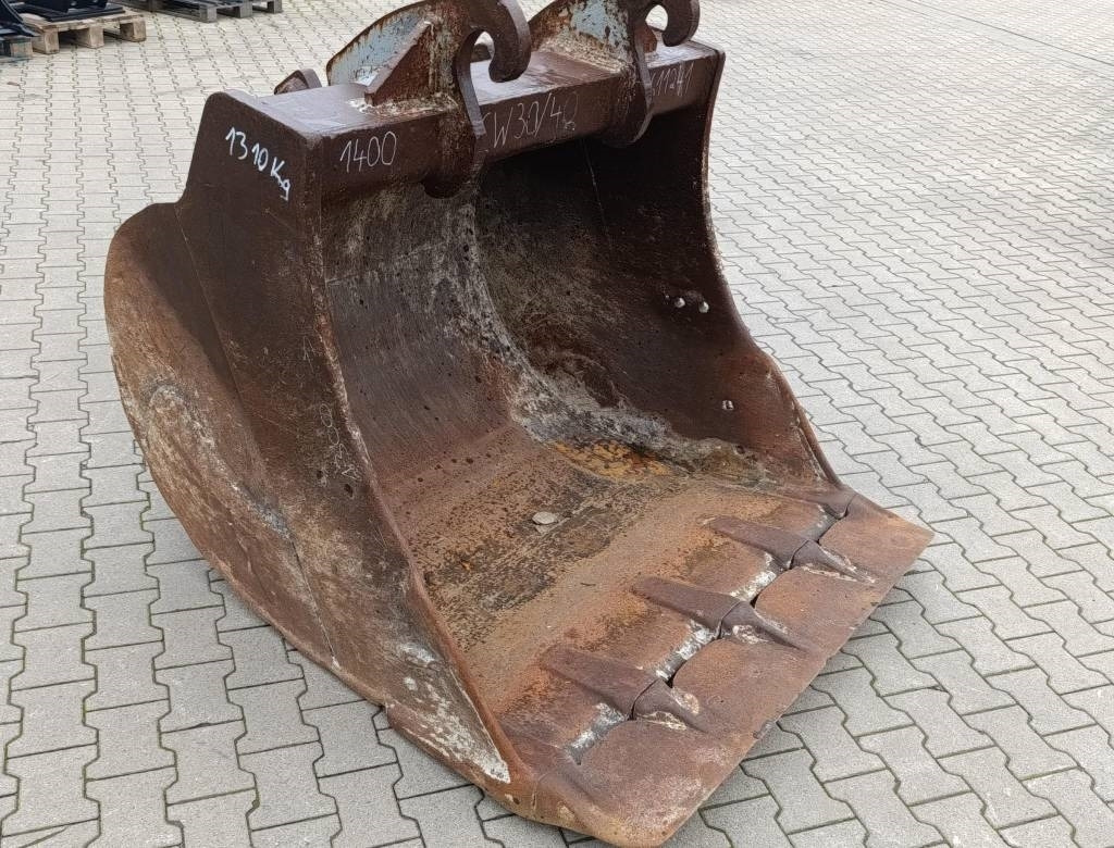 Excavator bucket Tieflöffel für MS03 140cm Vorsteckmesser gebraucht: picture 7 Excavator bucket Tieflöffel für MS03 140cm Vorsteckmesser gebraucht: picture 7