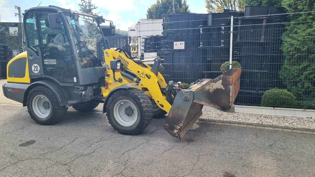 Wacker Neuson WL 38, 3. Steuerkreis Zusatzhydraulik, Radlader - Wheel loader: picture 1 Wacker Neuson WL 38, 3. Steuerkreis Zusatzhydraulik, Radlader - Wheel loader: picture 1
