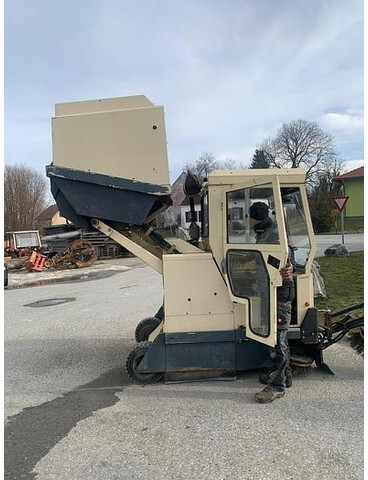 Road sweeper Amros 1250 Kehrmaschine: picture 14