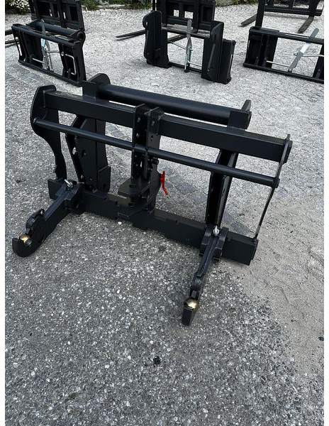 Big Adapter Bobcat Teleskoplader auf Dreipunkt Aufnahme - Attachment: picture 1 Big Adapter Bobcat Teleskoplader auf Dreipunkt Aufnahme - Attachment: picture 1