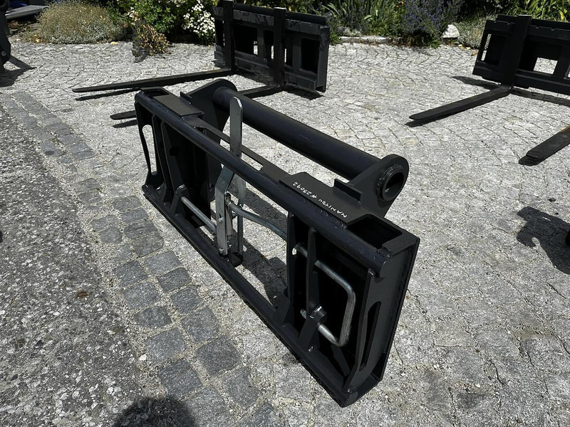 Big Adapter Manitou passend zu Euro Aufnahme - Attachment: picture 2 Big Adapter Manitou passend zu Euro Aufnahme - Attachment: picture 2