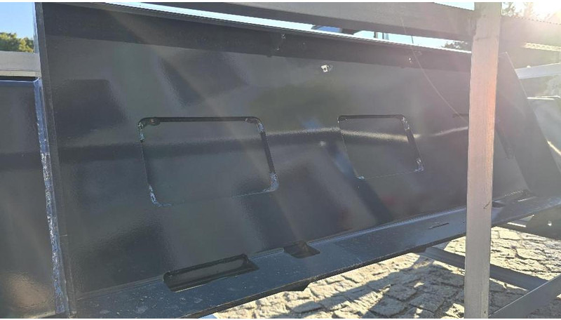 Wolverine Anbaufräse mit Bobcat 115cm Aufnahme TL-12-73 W - Attachment: picture 5 Wolverine Anbaufräse mit Bobcat 115cm Aufnahme TL-12-73 W - Attachment: picture 5