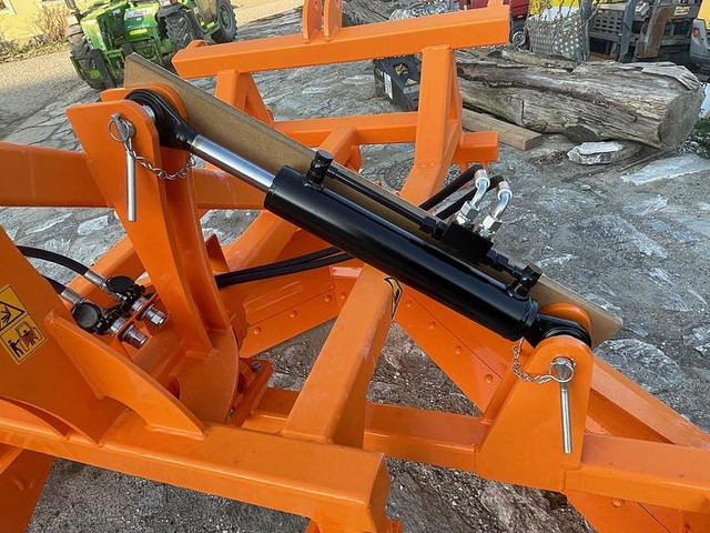 Grader MS Grader 205 K: picture 8 Grader MS Grader 205 K: picture 8