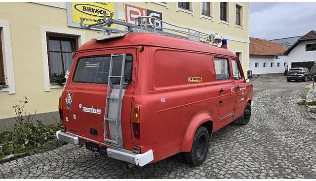 Van Ford Transit Feuerwehrauto: picture 6