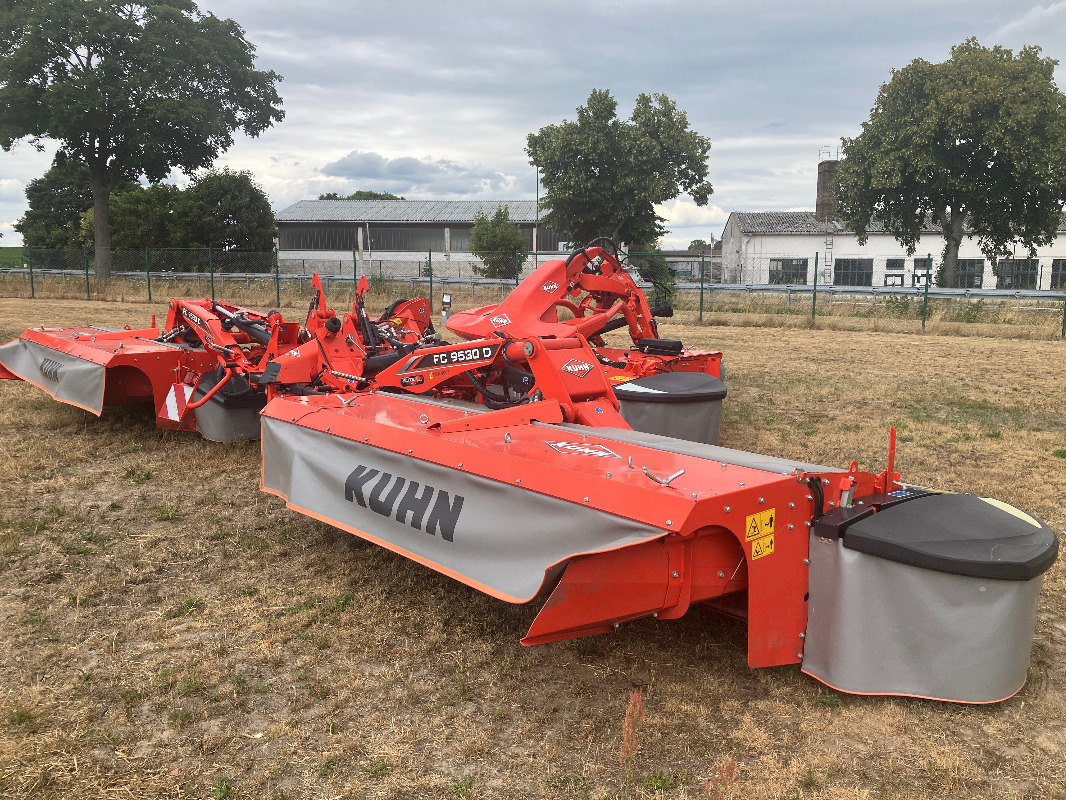 Kuhn FC9530D-FF - Mower: picture 1 Kuhn FC9530D-FF - Mower: picture 1