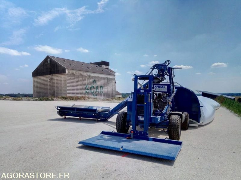Ensacheuse/boudineuse/ensileuse pour grains céréales mise en service 2017 - Agricultural machinery: picture 1 Ensacheuse/boudineuse/ensileuse pour grains céréales mise en service 2017 - Agricultural machinery: picture 1