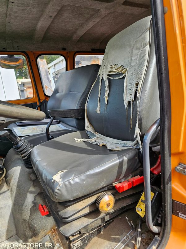 Ampiroll Renault midliner M150 - 1996 - 352998km -BQ567WS - Hook lift truck: picture 5 Ampiroll Renault midliner M150 - 1996 - 352998km -BQ567WS - Hook lift truck: picture 5