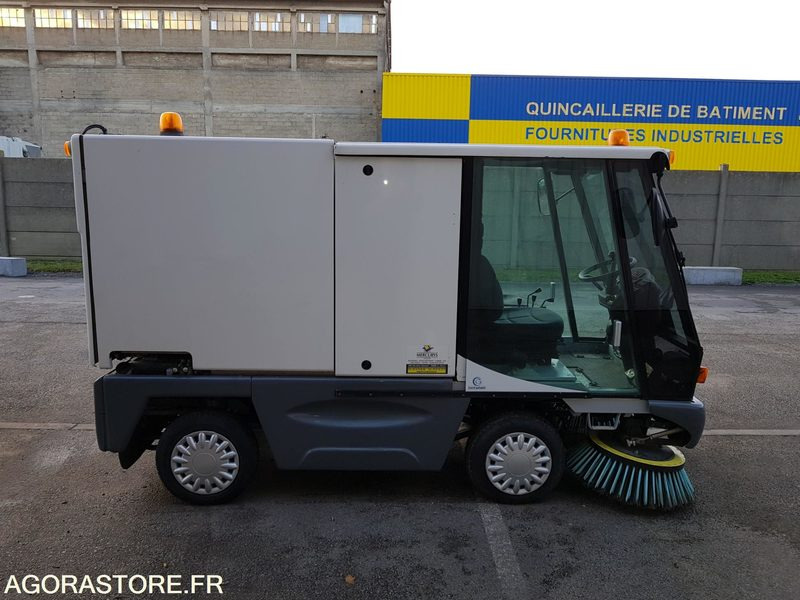 BALAYEUSE CARRE GALOPIN CITYNET - 2007 - Road sweeper: picture 1 BALAYEUSE CARRE GALOPIN CITYNET - 2007 - Road sweeper: picture 1