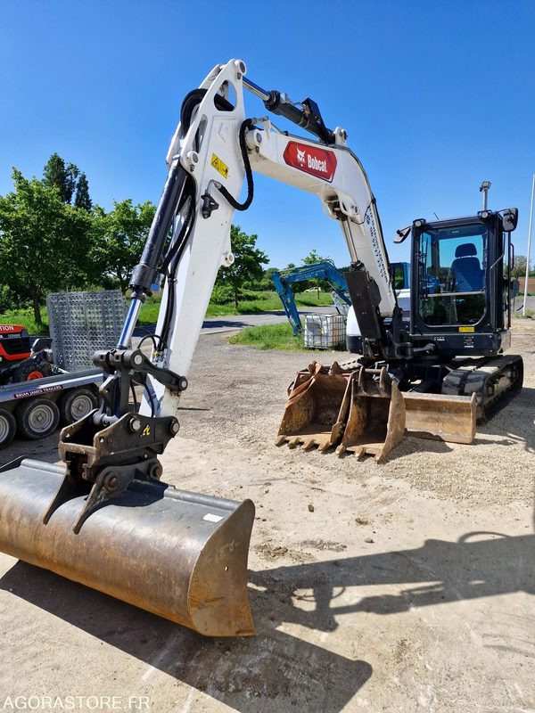 BOBCAT E88 2023 1350h avec godet TILT - Mini excavator: picture 4 BOBCAT E88 2023 1350h avec godet TILT - Mini excavator: picture 4
