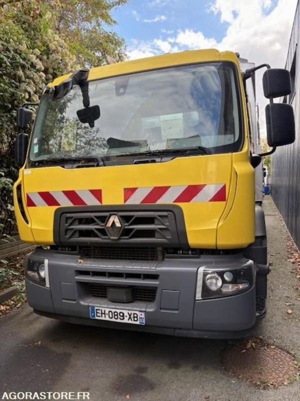 BOM 26 Tonnes GNV - RENAULT D-WIDE - 2016 - - Garbage truck: picture 1 BOM 26 Tonnes GNV - RENAULT D-WIDE - 2016 - - Garbage truck: picture 1