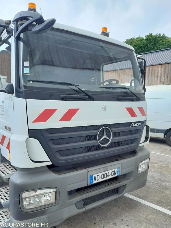 BOM MERCEDES AXOR 267385 kms 2009 - Garbage truck: picture 2 BOM MERCEDES AXOR 267385 kms 2009 - Garbage truck: picture 2