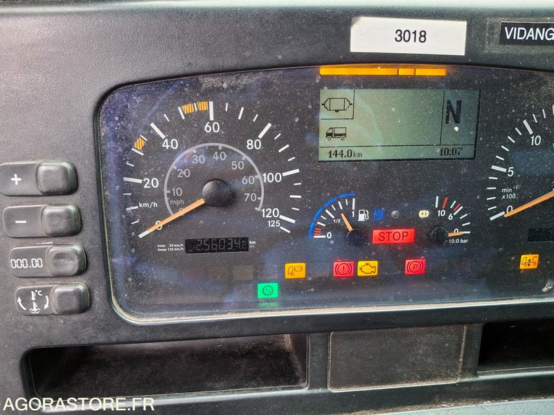 Garbage truck BOM Mercedes Econic 256043 kms 2013: picture 8