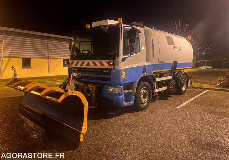 Balayeuse DAF haute pression - 2006 / 460 638 KMS - Road sweeper: picture 2 Balayeuse DAF haute pression - 2006 / 460 638 KMS - Road sweeper: picture 2