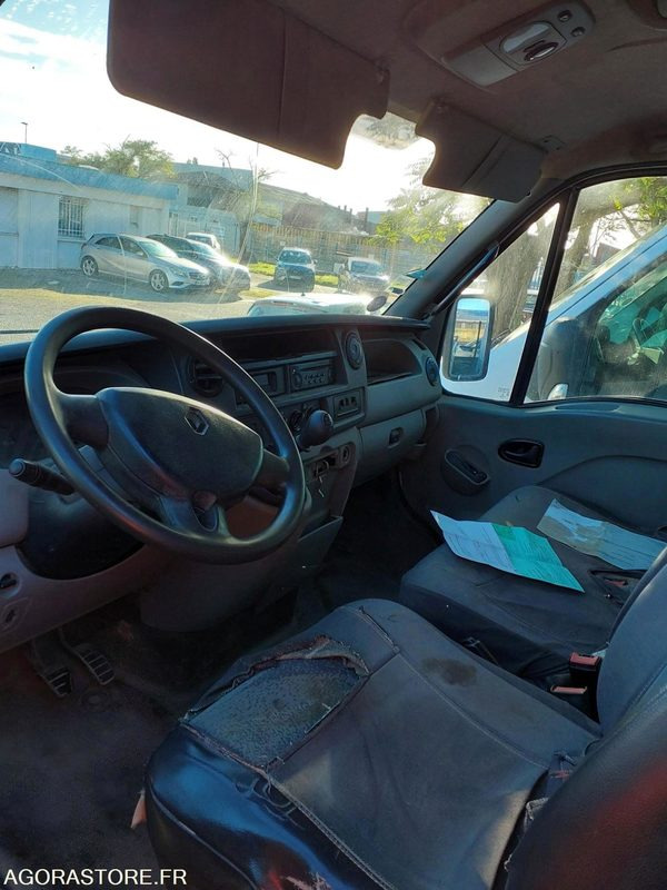 Benne RENAULT MASCOTT 2005 - 236016km - GS946JS - Tipper van: picture 3 Benne RENAULT MASCOTT 2005 - 236016km - GS946JS - Tipper van: picture 3