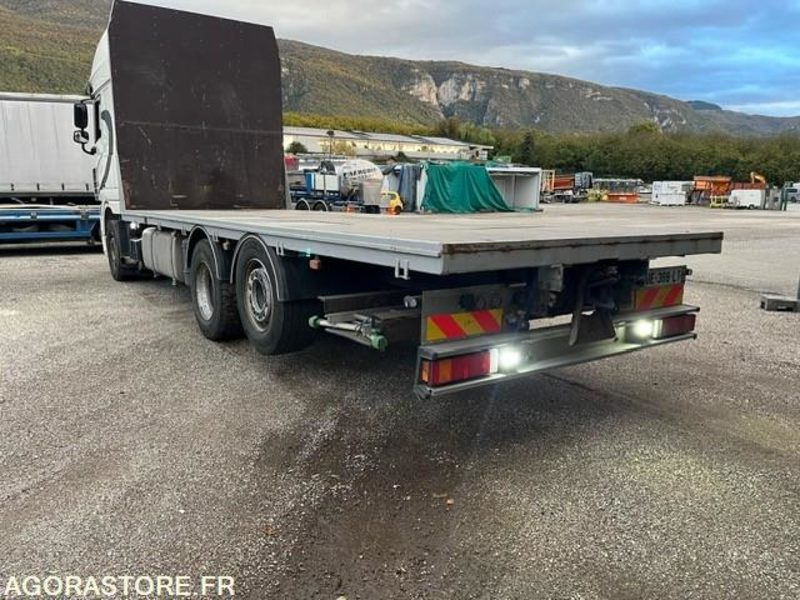 CAMION PLATEAU DAF 105.510 675 000 KM 2010 - Dropside/ Flatbed truck: picture 4 CAMION PLATEAU DAF 105.510 675 000 KM 2010 - Dropside/ Flatbed truck: picture 4