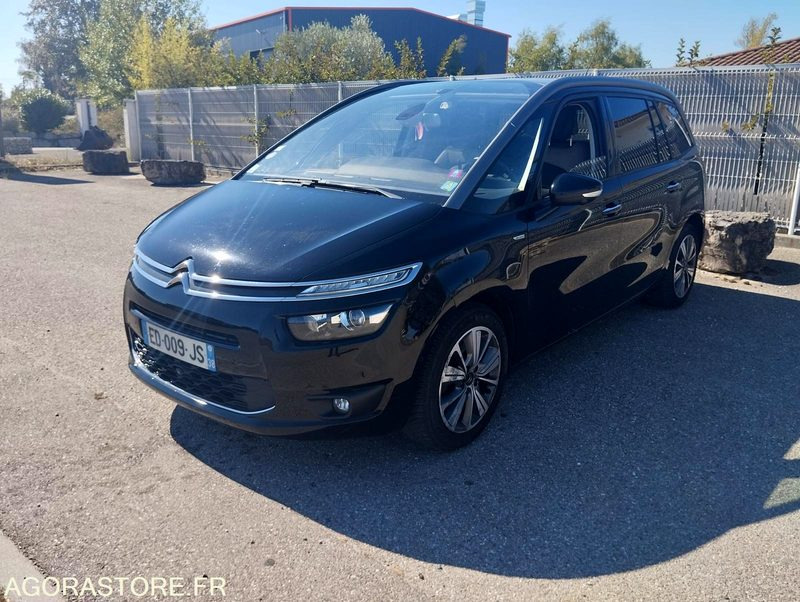 CITROEN C4 EXCLUSIVE - 7 PLACES - ANNÉE 2016 - 134 000 KMS - - Car: picture 1 CITROEN C4 EXCLUSIVE - 7 PLACES - ANNÉE 2016 - 134 000 KMS - - Car: picture 1
