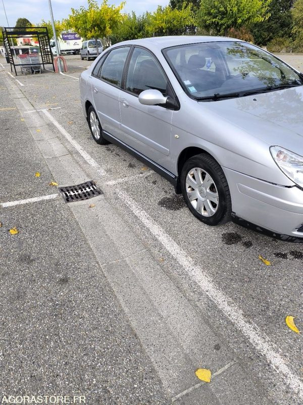 CITROEN C5 1.6 HDI 110 PACK AMBIANCE 180100KMS - Car: picture 3 CITROEN C5 1.6 HDI 110 PACK AMBIANCE 180100KMS - Car: picture 3