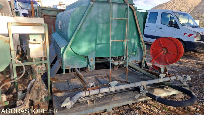 Citerne à eau avec système d'arrosage - HS - Garden equipment: picture 5 Citerne à eau avec système d'arrosage - HS - Garden equipment: picture 5