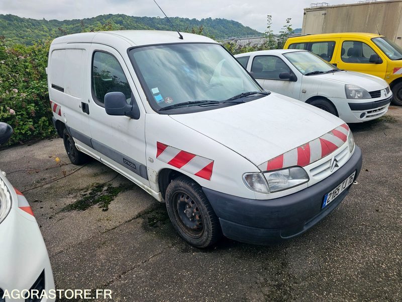 Citroën Berlingo - 2001 - 259965km - 2165TJ76 - Small van: picture 2 Citroën Berlingo - 2001 - 259965km - 2165TJ76 - Small van: picture 2