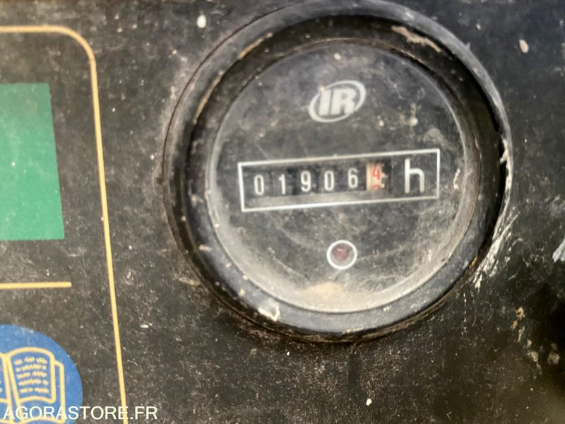 Compresseur de chantier 3.3m3 DOOSAN 7/31 - INGERSOLL RAND - Air compressor: picture 3 Compresseur de chantier 3.3m3 DOOSAN 7/31 - INGERSOLL RAND - Air compressor: picture 3