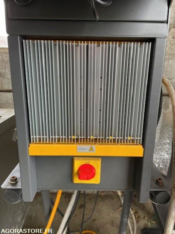 Controleur de moules ALTANIUM HUSKY - Tool/ Equipment: picture 2 Controleur de moules ALTANIUM HUSKY - Tool/ Equipment: picture 2