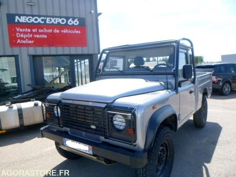 DEFENDER -Land Rover - 2011 - 131930km - 122ch - BON ETAT - SUV: picture 2 DEFENDER -Land Rover - 2011 - 131930km - 122ch - BON ETAT - SUV: picture 2