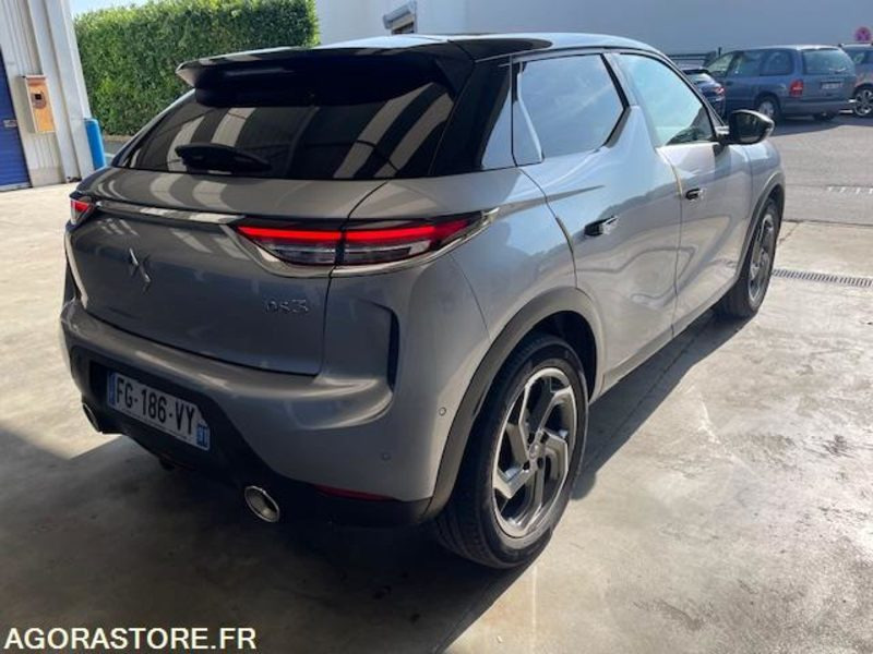 DS3 CROSSBACK GRAND CHIC PURE TECH 155cv EAT8 - 06/2019 - 85000KM - SUV: picture 3 DS3 CROSSBACK GRAND CHIC PURE TECH 155cv EAT8 - 06/2019 - 85000KM - SUV: picture 3