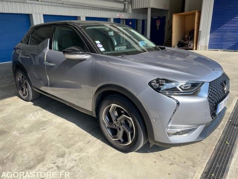 DS3 CROSSBACK GRAND CHIC PURE TECH 155cv EAT8 - 06/2019 - 85000KM - SUV: picture 4 DS3 CROSSBACK GRAND CHIC PURE TECH 155cv EAT8 - 06/2019 - 85000KM - SUV: picture 4