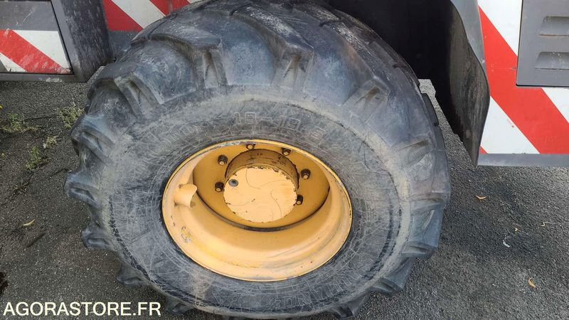 EAU 154 - Pellet hydraulique MECALAC 12 MXT - 2009 - Excavator: picture 3 EAU 154 - Pellet hydraulique MECALAC 12 MXT - 2009 - Excavator: picture 3