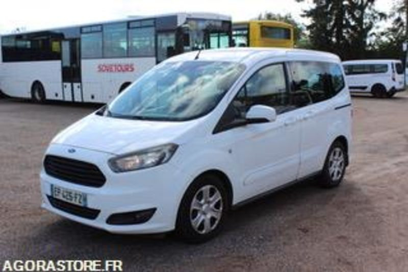 FORD TOURNEO - 2017 - 178 348 KMS - EP426FZ - Small van: picture 1 FORD TOURNEO - 2017 - 178 348 KMS - EP426FZ - Small van: picture 1