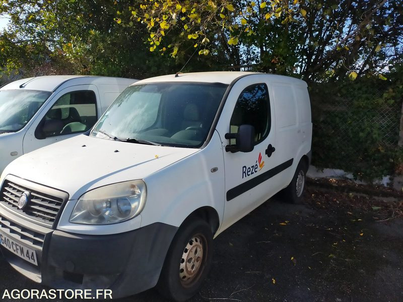 Fiat Doblo Essence et GNV - Small van: picture 2 Fiat Doblo Essence et GNV - Small van: picture 2