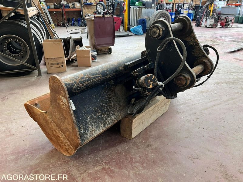 Godet de curage orientable tilt 2m THIERE pour pelle de 20T - Année 2011 - Construction equipment: picture 5 Godet de curage orientable tilt 2m THIERE pour pelle de 20T - Année 2011 - Construction equipment: picture 5