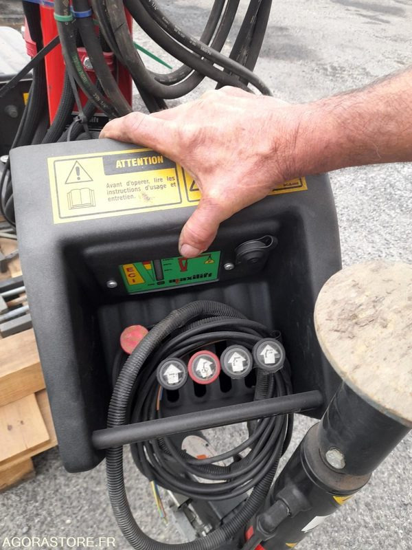 Grue MAXILIFT ML 150-03 - NEUF - 2021 - Construction equipment: picture 5 Grue MAXILIFT ML 150-03 - NEUF - 2021 - Construction equipment: picture 5