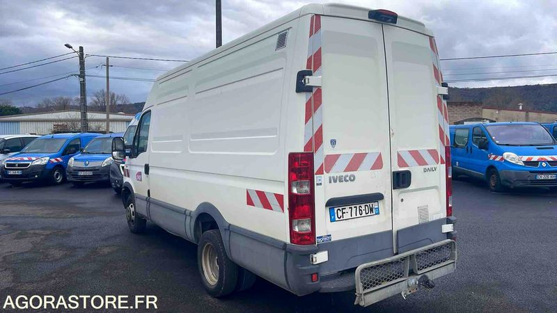 IVECO | DAILY | 2012 | 272098KM - Panel van: picture 4 IVECO | DAILY | 2012 | 272098KM - Panel van: picture 4