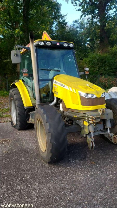 MASSEY FERGUSSON - 2013 - 9161kms - Farm tractor: picture 5 MASSEY FERGUSSON - 2013 - 9161kms - Farm tractor: picture 5