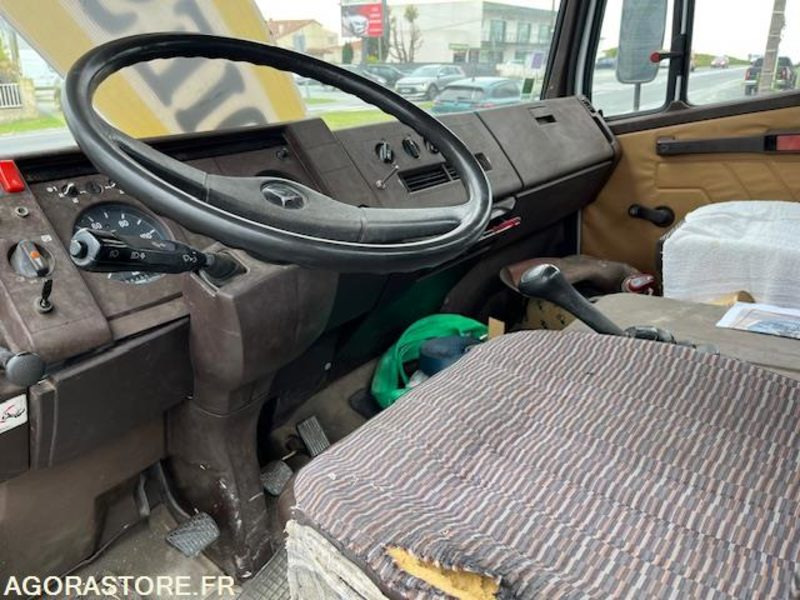 MERCEDES 809 D BENNE 7T5 - 1990 - 186 490km NOMBREUX TRAVAUX EFFECTUES/FACTURES on lease MERCEDES 809 D BENNE 7T5 - 1990 - 186 490km NOMBREUX TRAVAUX EFFECTUES/FACTURES: picture 10 MERCEDES 809 D BENNE 7T5 - 1990 - 186 490km NOMBREUX TRAVAUX EFFECTUES/FACTURES on lease MERCEDES 809 D BENNE 7T5 - 1990 - 186 490km NOMBREUX TRAVAUX EFFECTUES/FACTURES: picture 10