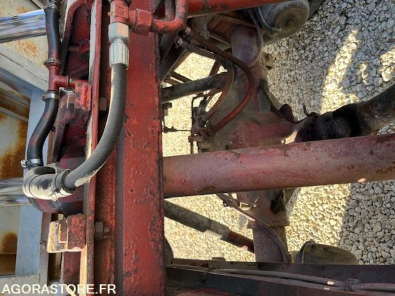 MERCEDES 809 D BENNE 7T5 - 1990 - 186 490km NOMBREUX TRAVAUX EFFECTUES/FACTURES on lease MERCEDES 809 D BENNE 7T5 - 1990 - 186 490km NOMBREUX TRAVAUX EFFECTUES/FACTURES: picture 7 MERCEDES 809 D BENNE 7T5 - 1990 - 186 490km NOMBREUX TRAVAUX EFFECTUES/FACTURES on lease MERCEDES 809 D BENNE 7T5 - 1990 - 186 490km NOMBREUX TRAVAUX EFFECTUES/FACTURES: picture 7