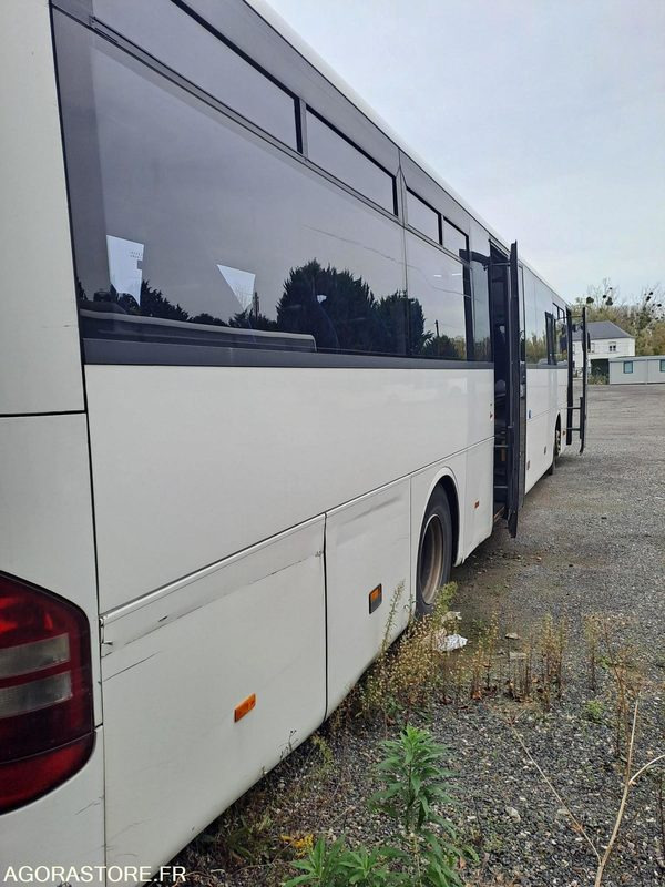 MERCEDES INTOURO N°111044 - School bus: picture 3 MERCEDES INTOURO N°111044 - School bus: picture 3