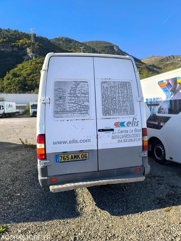 MERCEDES SPRINTER - 2000 - 351870 Kms - Panel van: picture 4 MERCEDES SPRINTER - 2000 - 351870 Kms - Panel van: picture 4