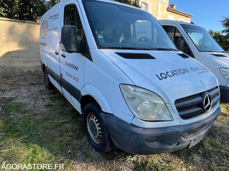MERCEDES SPRINTER 32C - 2006 / 235574 KMS - Panel van: picture 1 MERCEDES SPRINTER 32C - 2006 / 235574 KMS - Panel van: picture 1