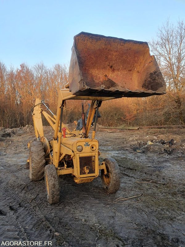 Massey ferguson mf205 industriel - Backhoe loader: picture 2 Massey ferguson mf205 industriel - Backhoe loader: picture 2