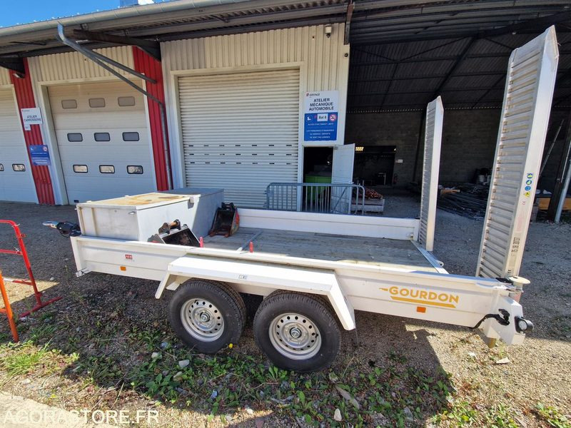 Mini Pelle 1T JCB 8010CTS + Remorque - 2023 / (NEUVE) 19 HEURES (EMF201) - Mini excavator: picture 5 Mini Pelle 1T JCB 8010CTS + Remorque - 2023 / (NEUVE) 19 HEURES (EMF201) - Mini excavator: picture 5