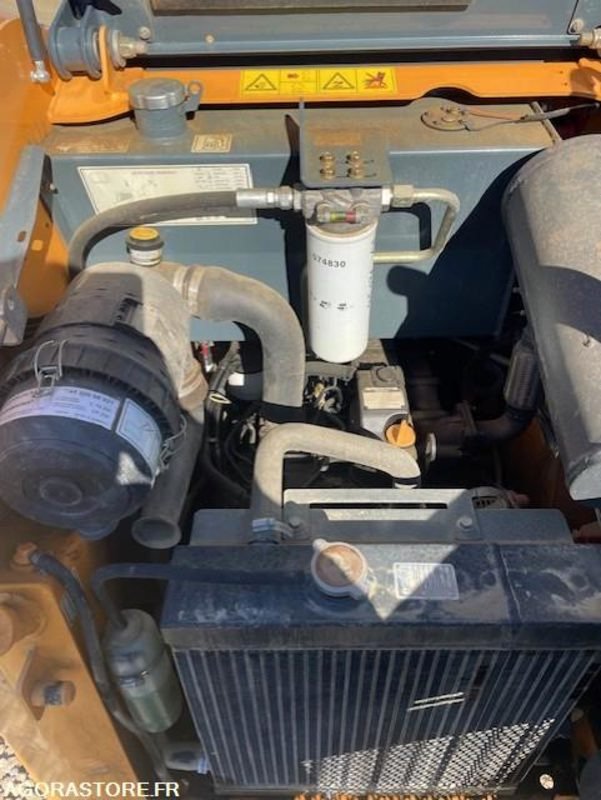 Mini chargeur à pneu Mustang SL2041 - Loader: picture 5 Mini chargeur à pneu Mustang SL2041 - Loader: picture 5