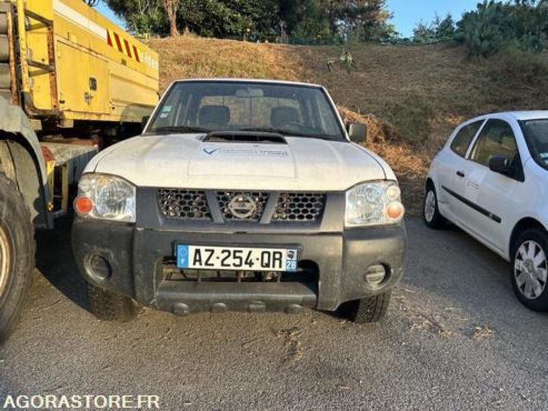 NISSAN KING-CAB - 2010 - 218034km - AZ254QR - Pickup truck: picture 1 NISSAN KING-CAB - 2010 - 218034km - AZ254QR - Pickup truck: picture 1
