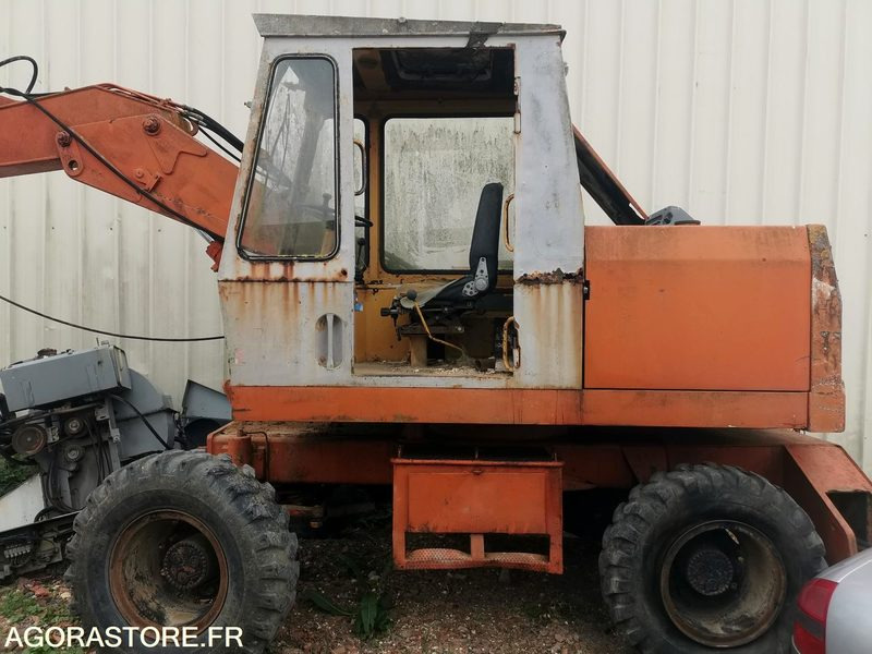 PELLE GRUE LIEBHERR A901C - 1981 - Excavator: picture 2 PELLE GRUE LIEBHERR A901C - 1981 - Excavator: picture 2