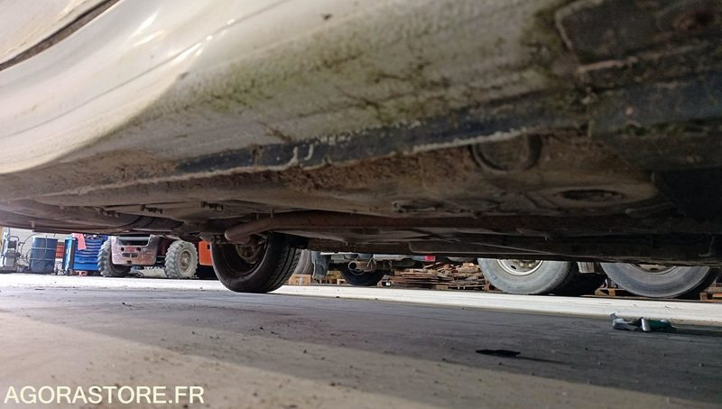 PEUGEOT 206+ - 2010 - BD-827-HQ - Car: picture 4 PEUGEOT 206+ - 2010 - BD-827-HQ - Car: picture 4